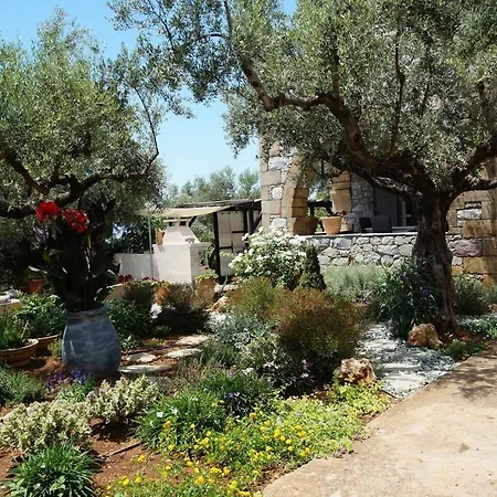 펜션 Semi Detached Stone House Great Location